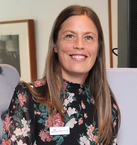 Robyn Smith